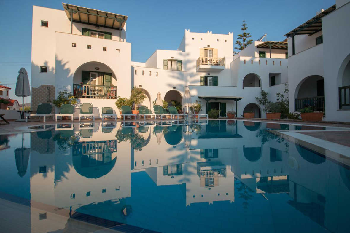 mejores hoteles naxos