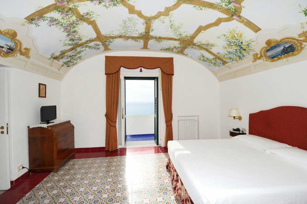 mejores hoteles amalfi