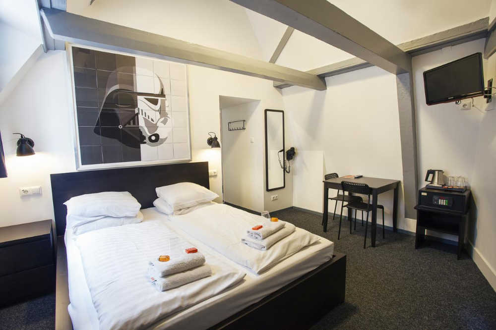 hoteles baratos en amsterdam
